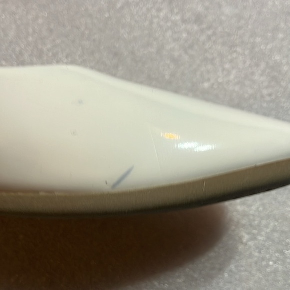 Cute girls white patent flats. New no box. Size 3. - Picture 6 of 9